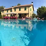 Strada Della Marina Bed & Breakfast 4*